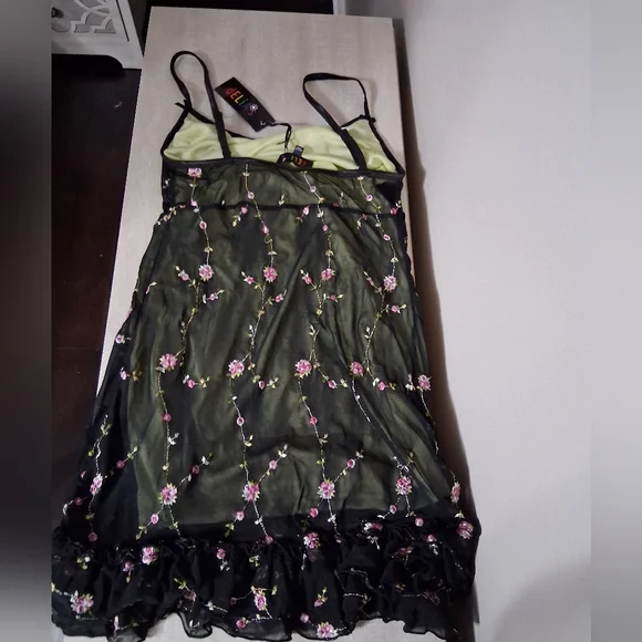 NWT Dolls Kill Delias A Day In My Life XL Green Floral Ruched Mini Dress!! - Picture 7 of 10